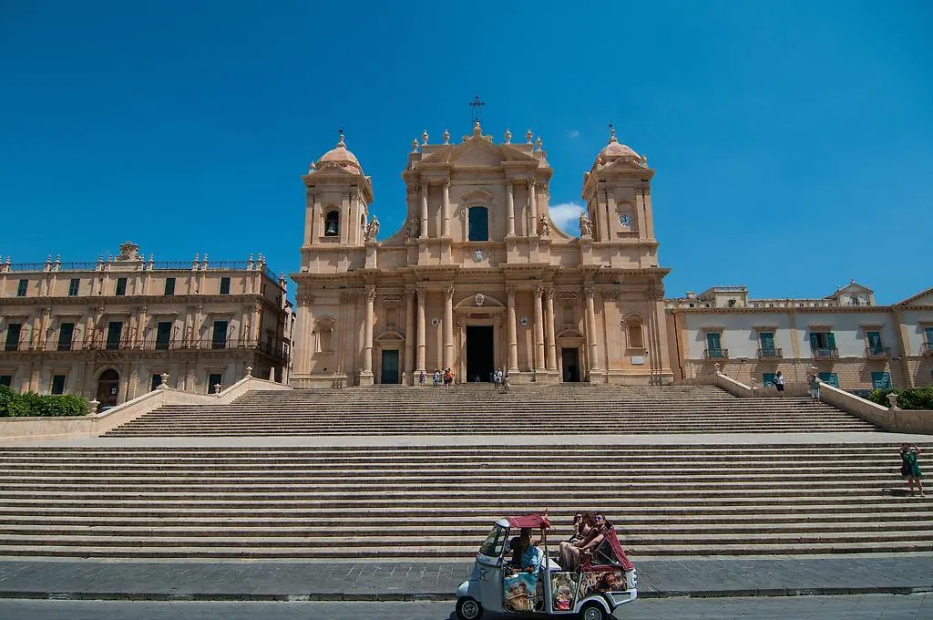 B&B Novecento Siciliano Noto 0*,